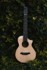 Load image into Gallery viewer, Kunde Zeus 32" EQ - Kunde Brand
